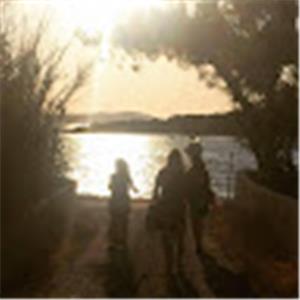 Shiri photo Shiri photo