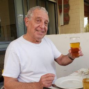 גיורא