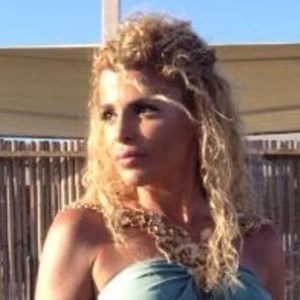 Liya - תמונה Liya - תמונה