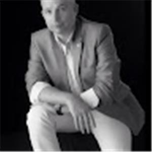 Michael - תמונה