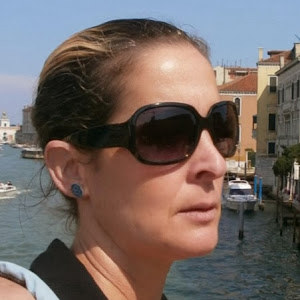 זר שינבוים איילת-אמנית