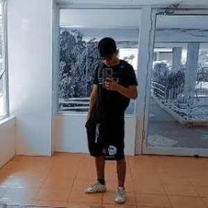 hyllylwz - תמונה