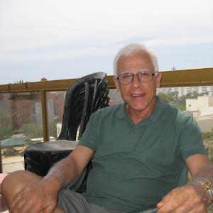 Yosh - תמונה Yosh - תמונה