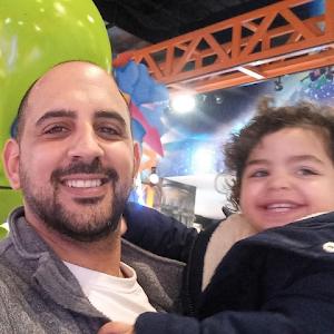 אליאור זנזורי - תמונה אליאור זנזורי - תמונה