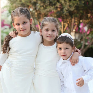 אסתר - תמונה אסתר - תמונה
